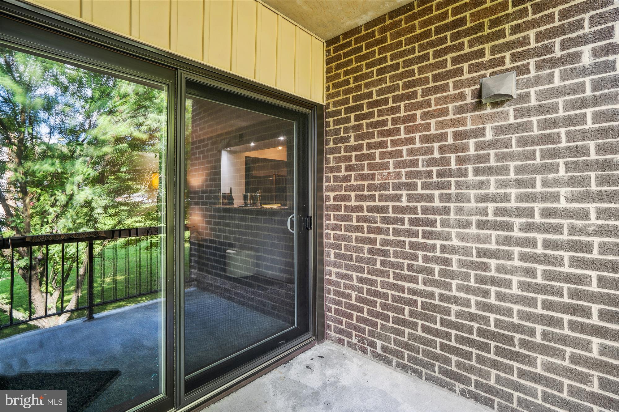 CHERRY GLEN CONDOS - Residential