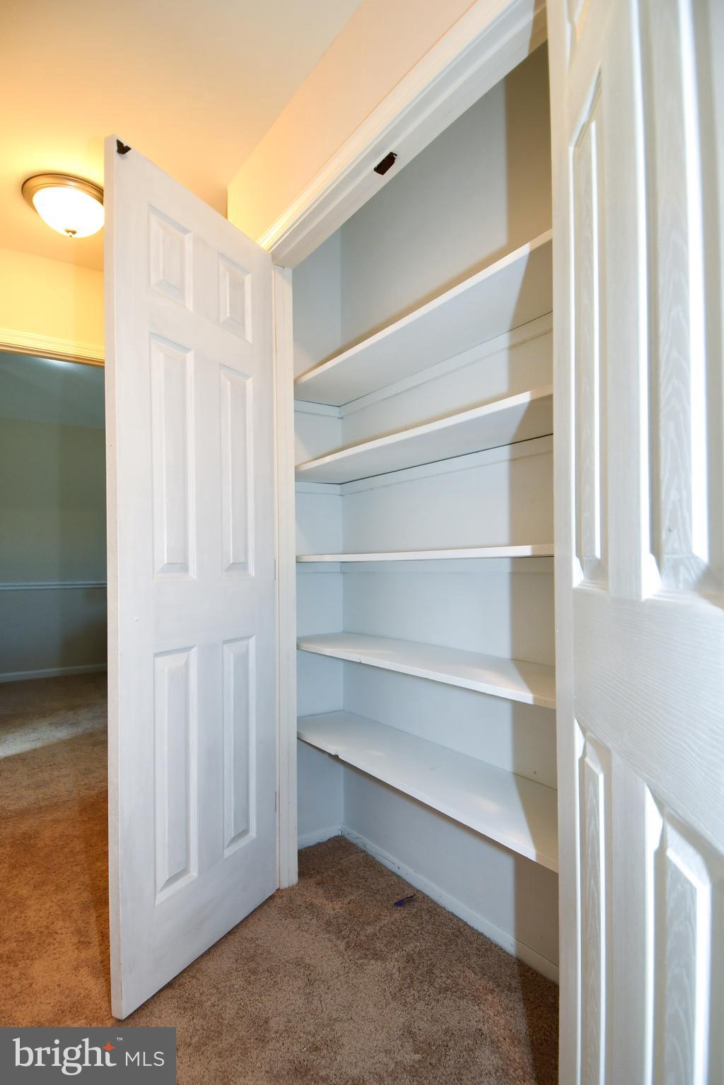 OLNEY OAKS - Residential