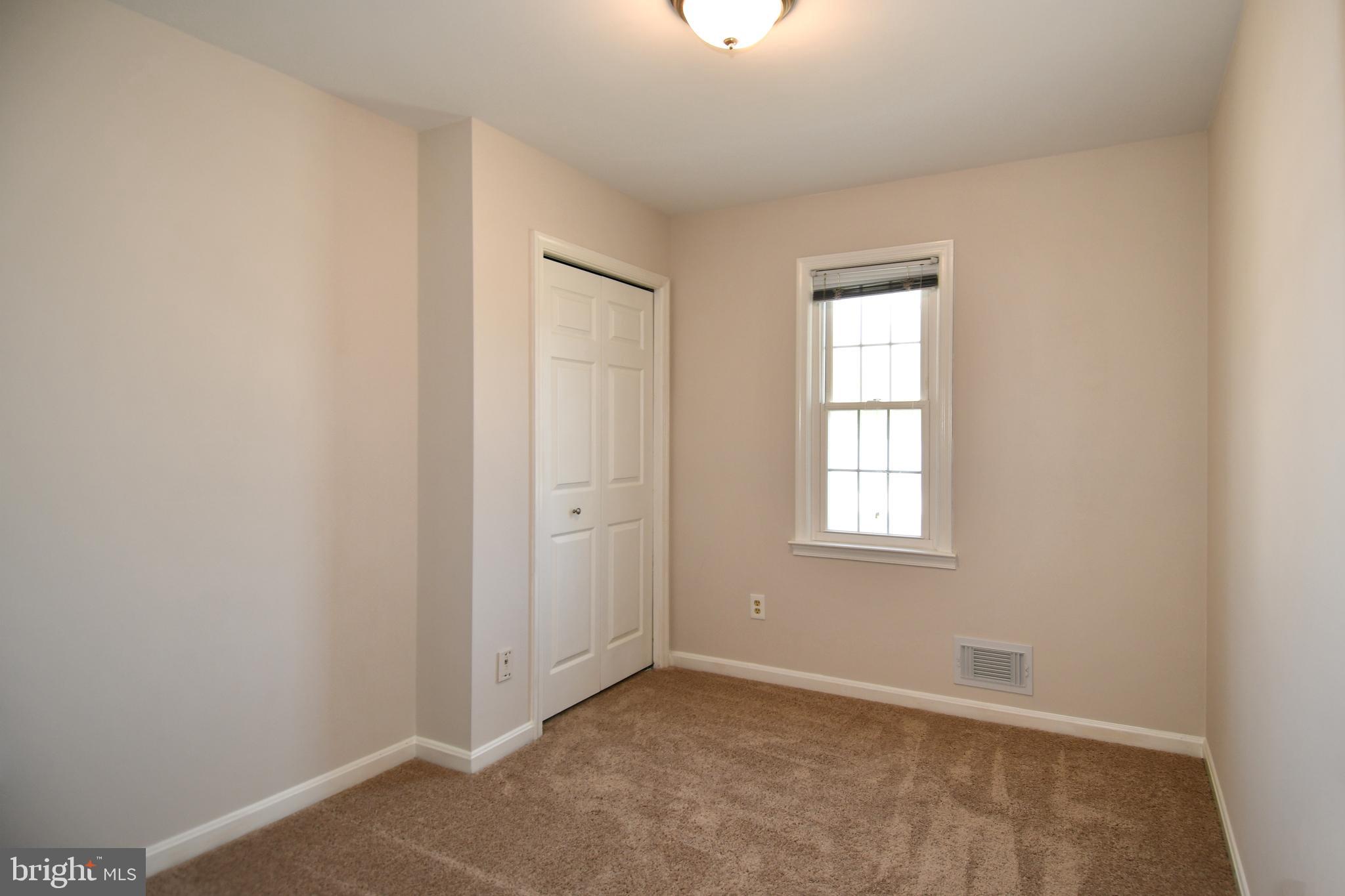 OLNEY OAKS - Residential