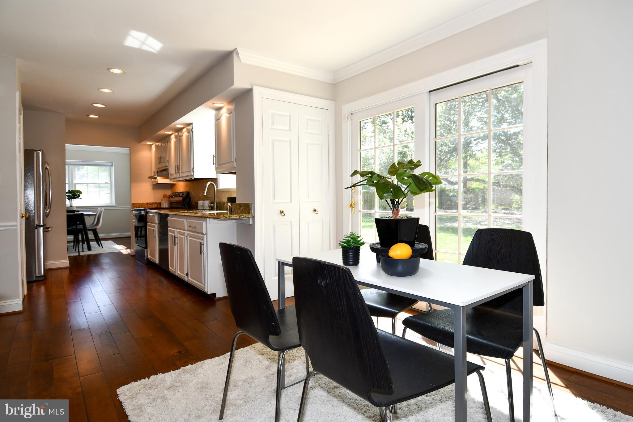 OLNEY OAKS - Residential