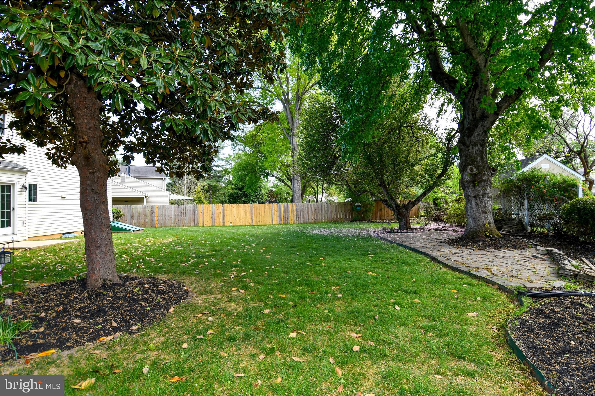 OLNEY OAKS - Residential