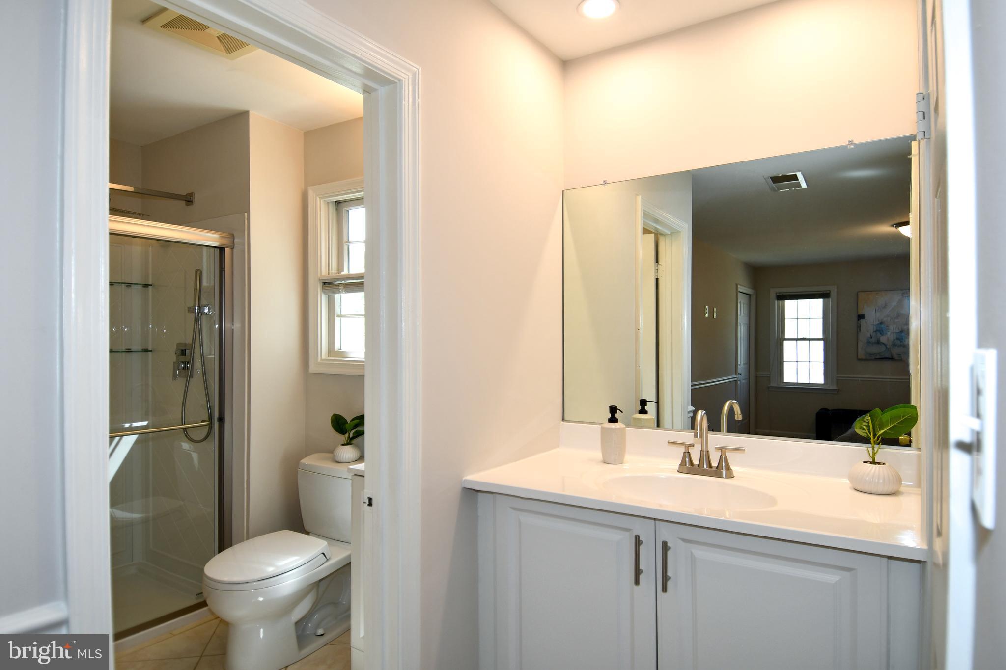 OLNEY OAKS - Residential