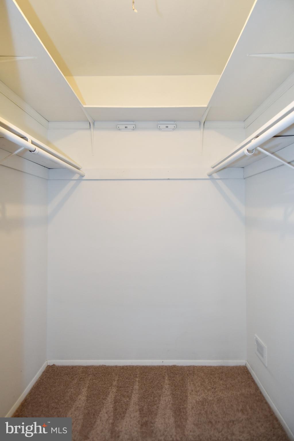 OLNEY OAKS - Residential