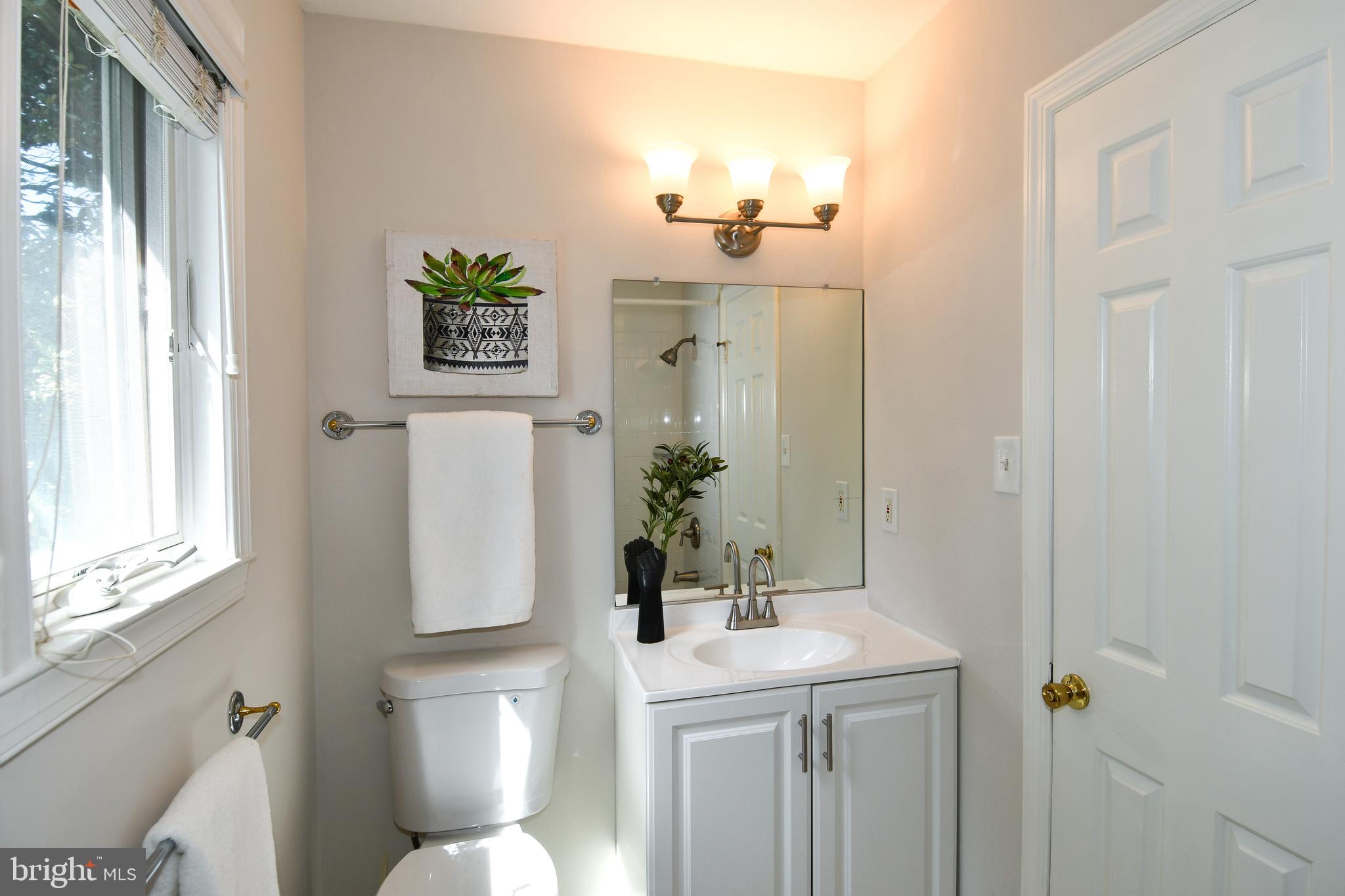 OLNEY OAKS - Residential