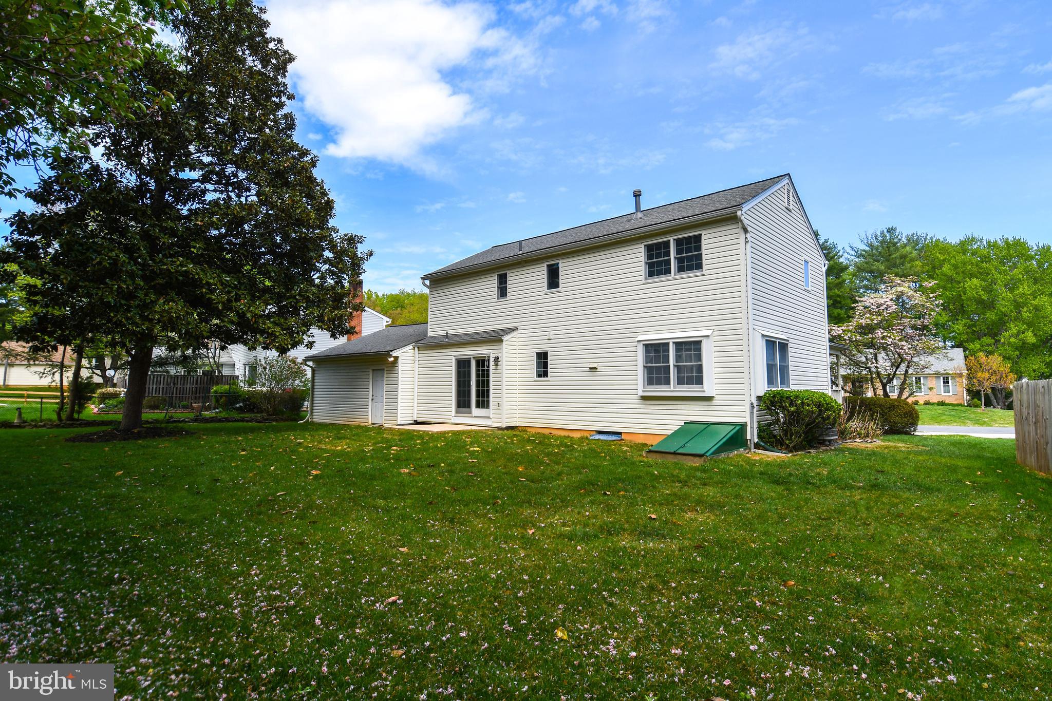 OLNEY OAKS - Residential