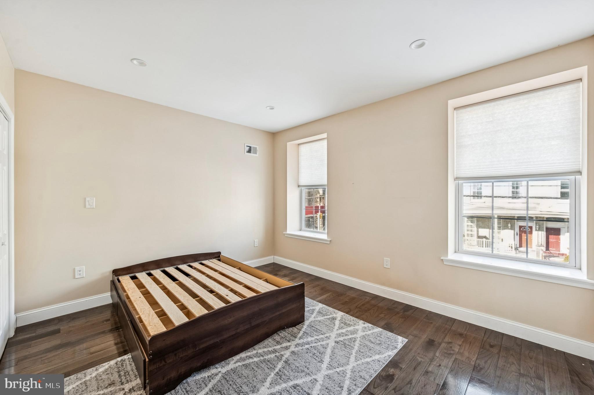 POWELTON VILLAGE - Residential