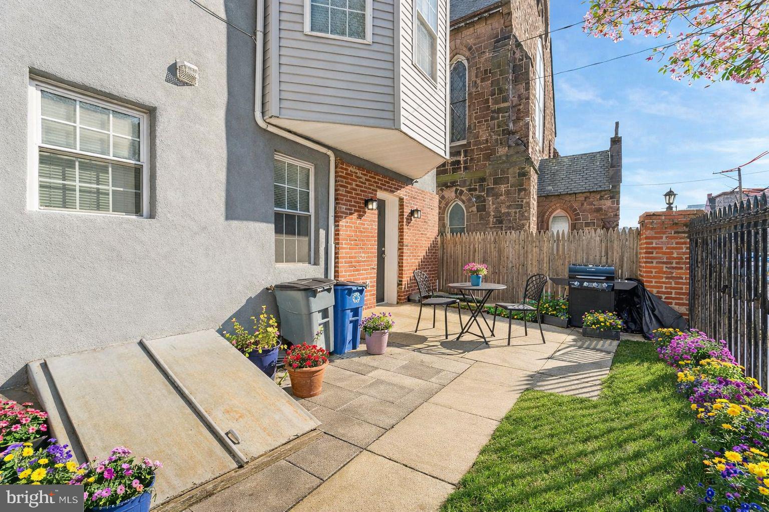 POWELTON VILLAGE - Residential