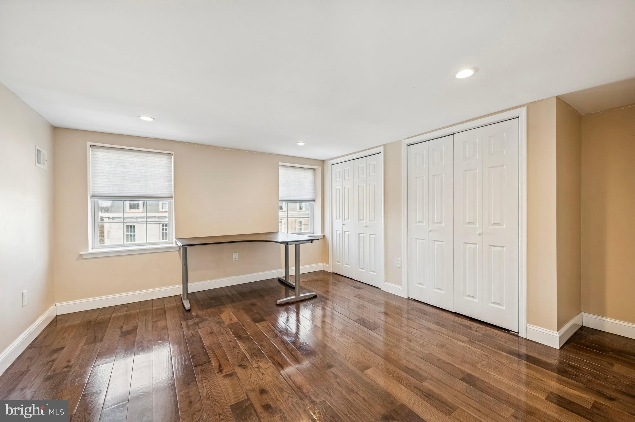 POWELTON VILLAGE - Residential