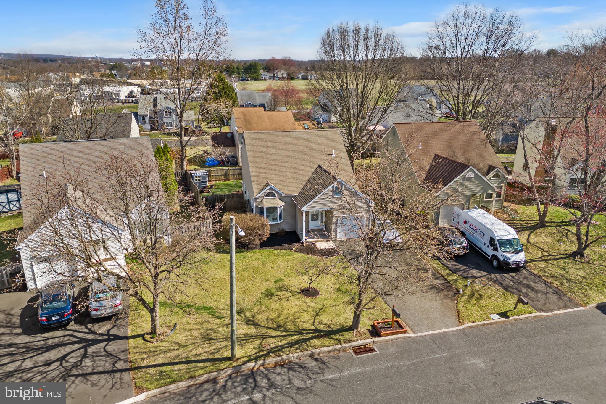 73 WHETHERSFIELD CIRCLE