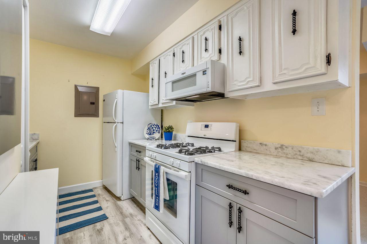 FAIRWINDS ON SEVERN - Residential