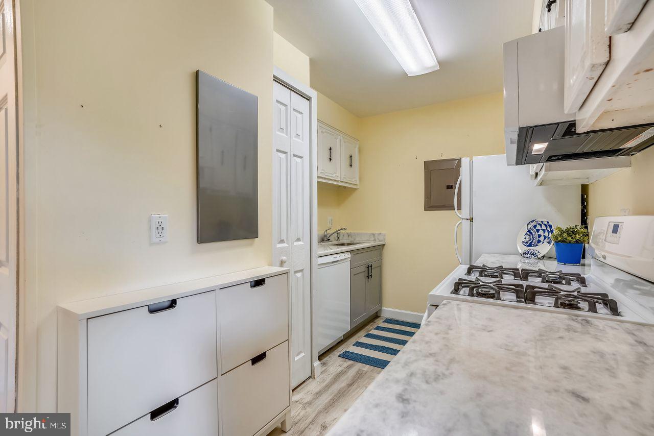 FAIRWINDS ON SEVERN - Residential