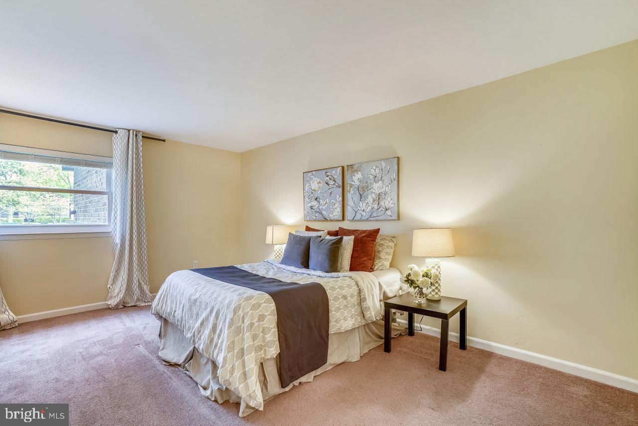 FAIRWINDS ON SEVERN - Residential