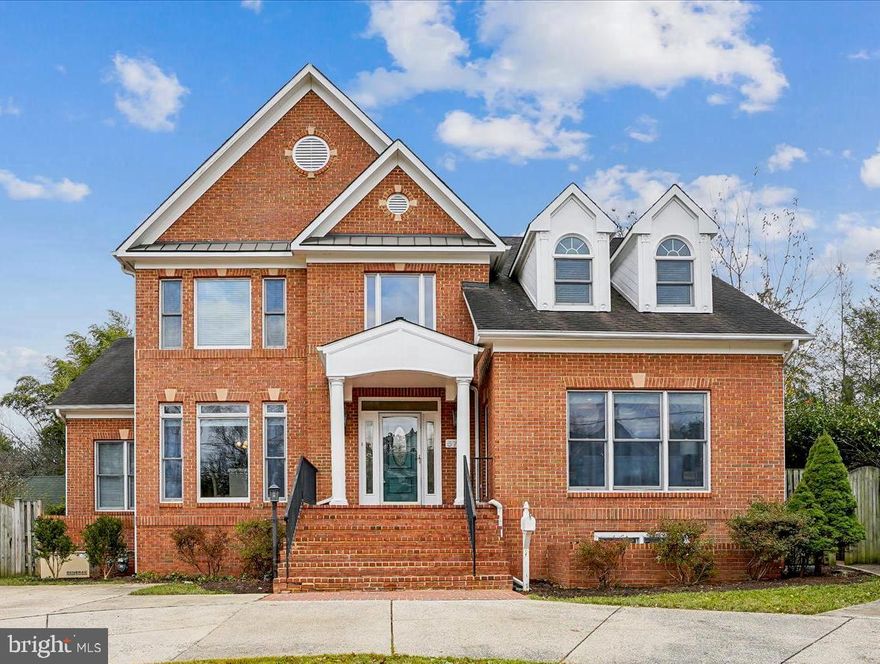 Beautiful 6 bedroom, 5 bathroom home in the Whitman/Pyle/Bradley Hills cluster.  Updated kitchen, open floor plan...wonderful for entertaining.  The basement is finished as an au pair/in-law suite with a kitchenette and separate entrance.  The backyard is fully fenced and private.  It also has a whole-house generator--no more worries about losing power!