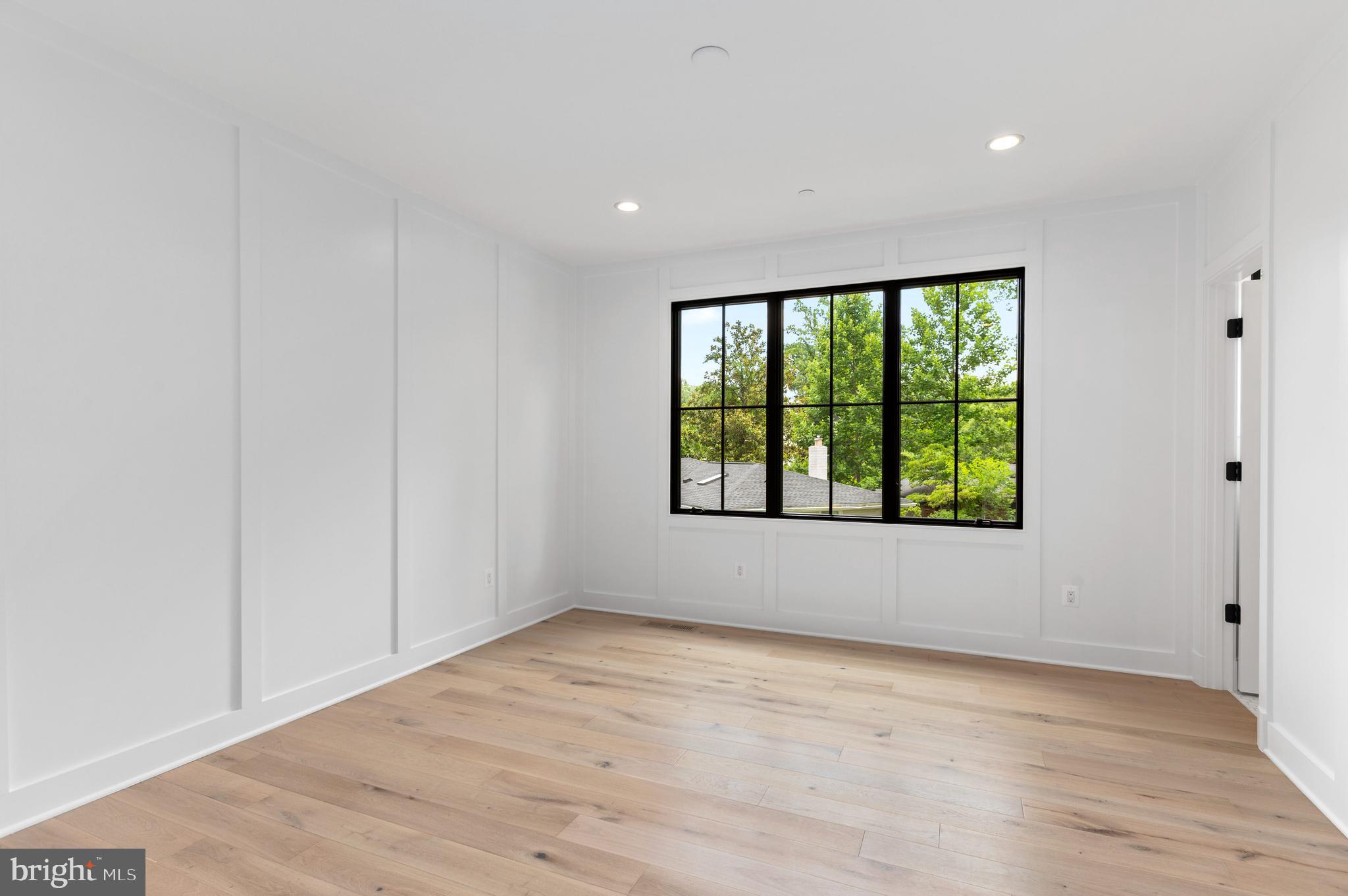 KENWOOD PARK - Residential