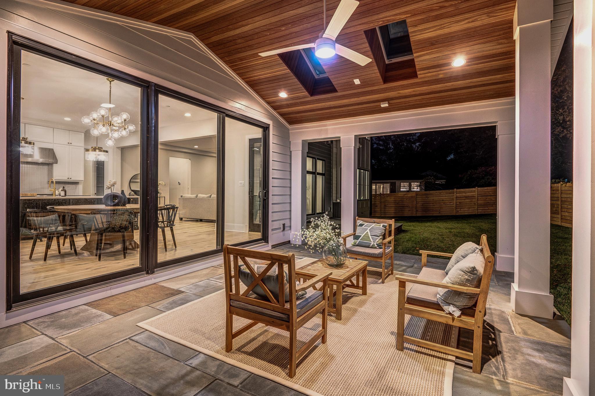 KENWOOD PARK - Residential