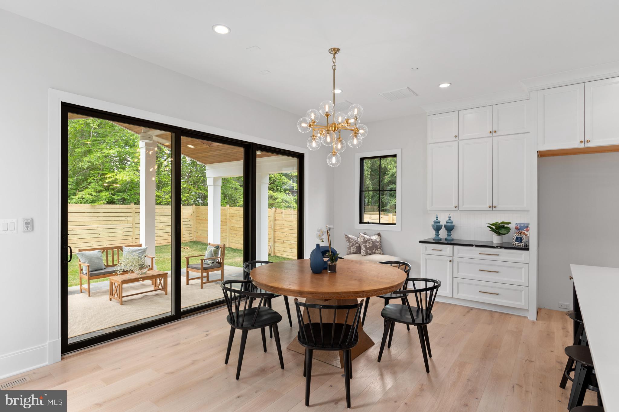 KENWOOD PARK - Residential