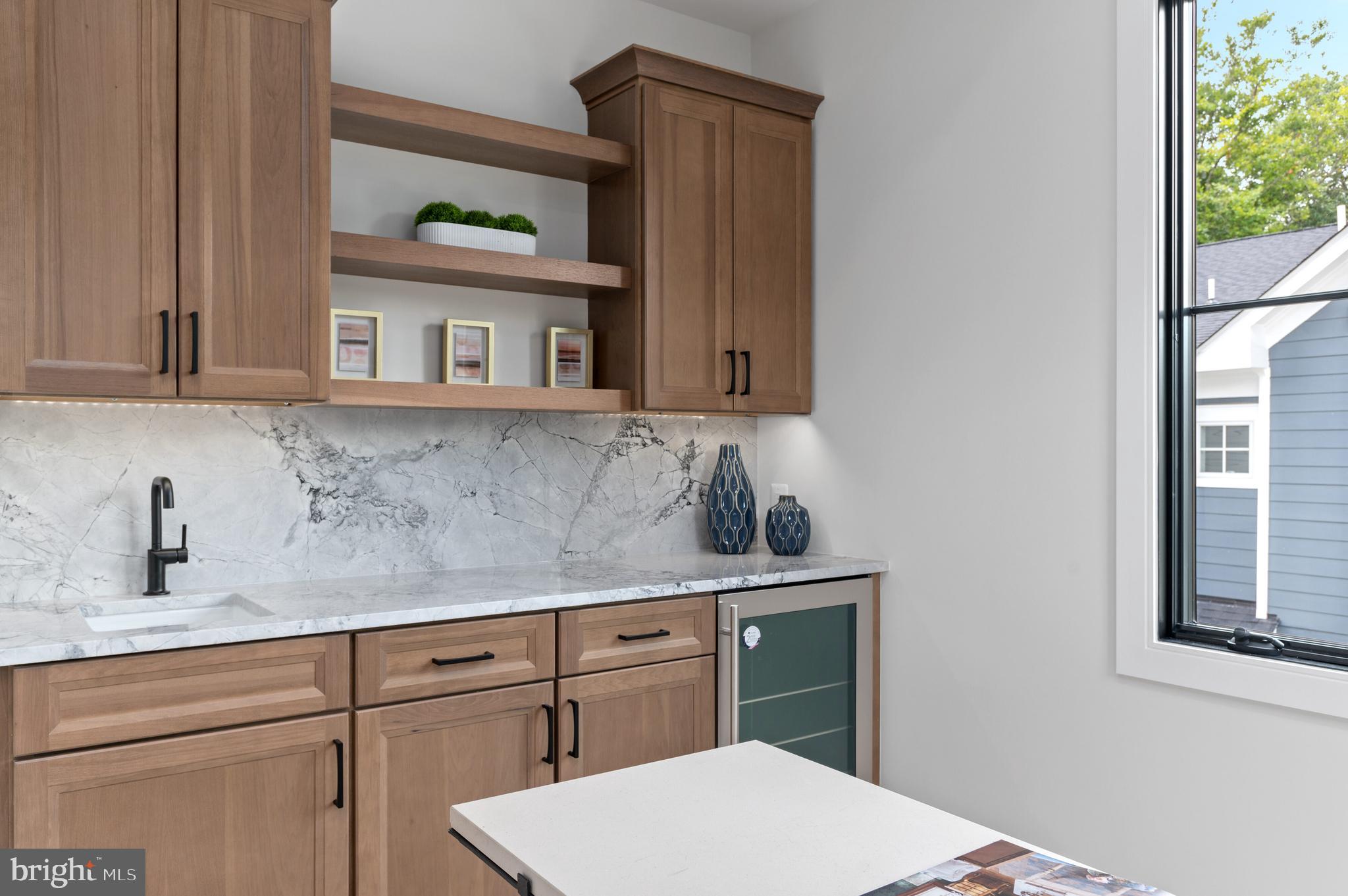 KENWOOD PARK - Residential