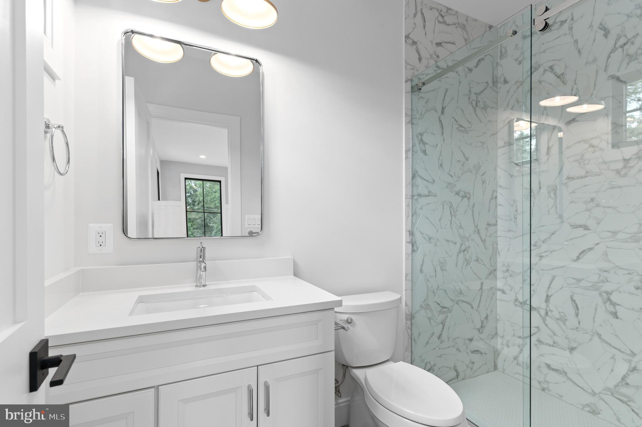 KENWOOD PARK - Residential