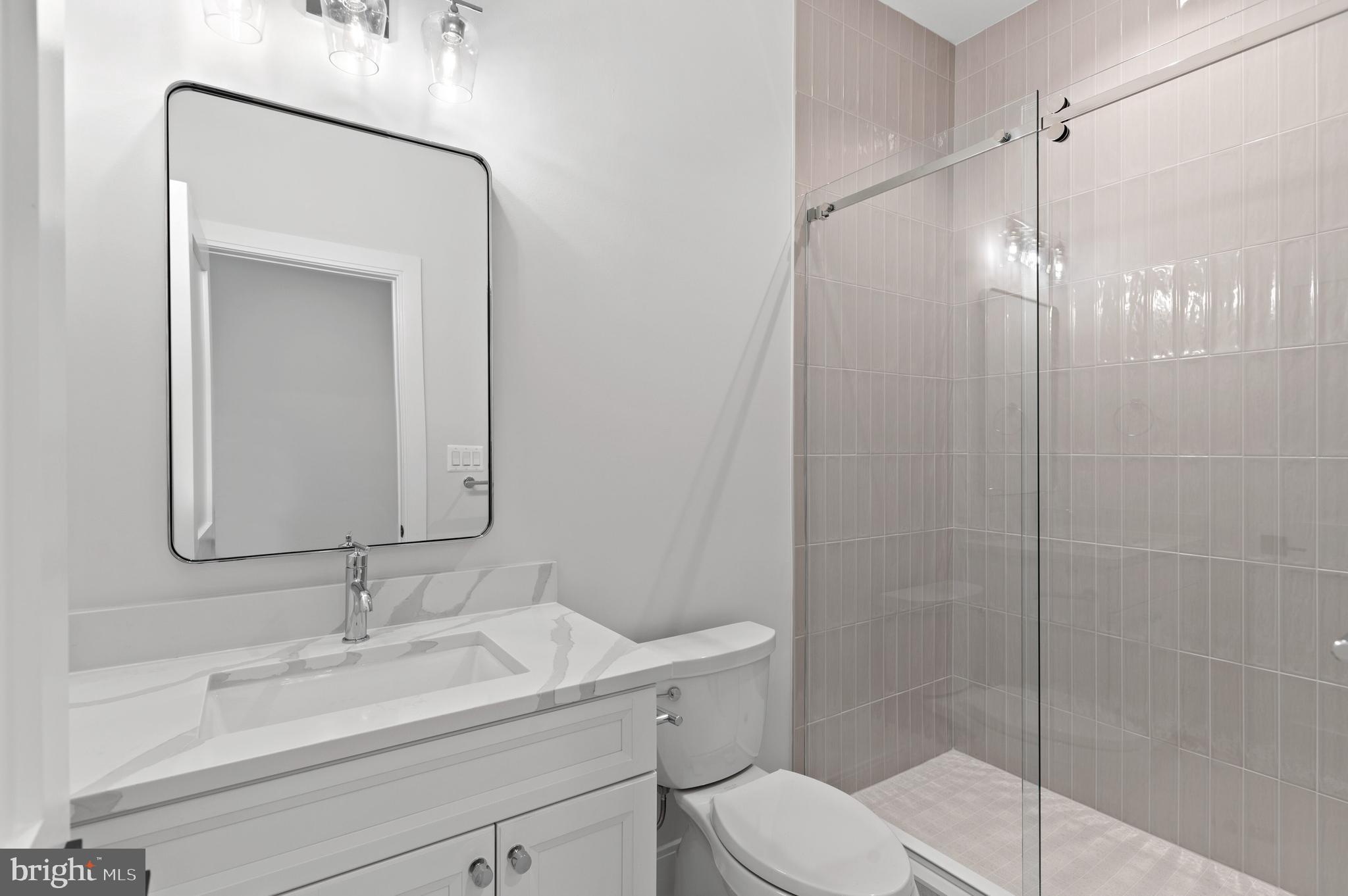 KENWOOD PARK - Residential