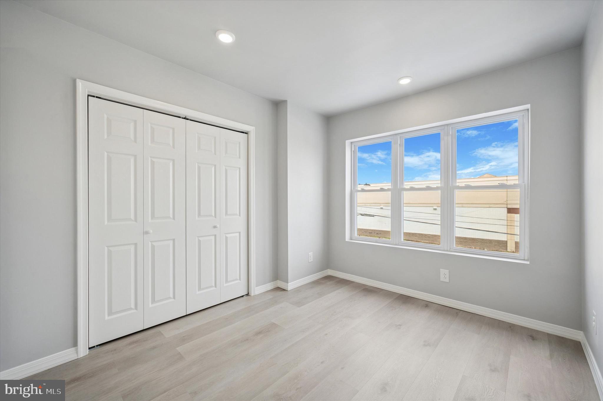 EASTWICK - Residential