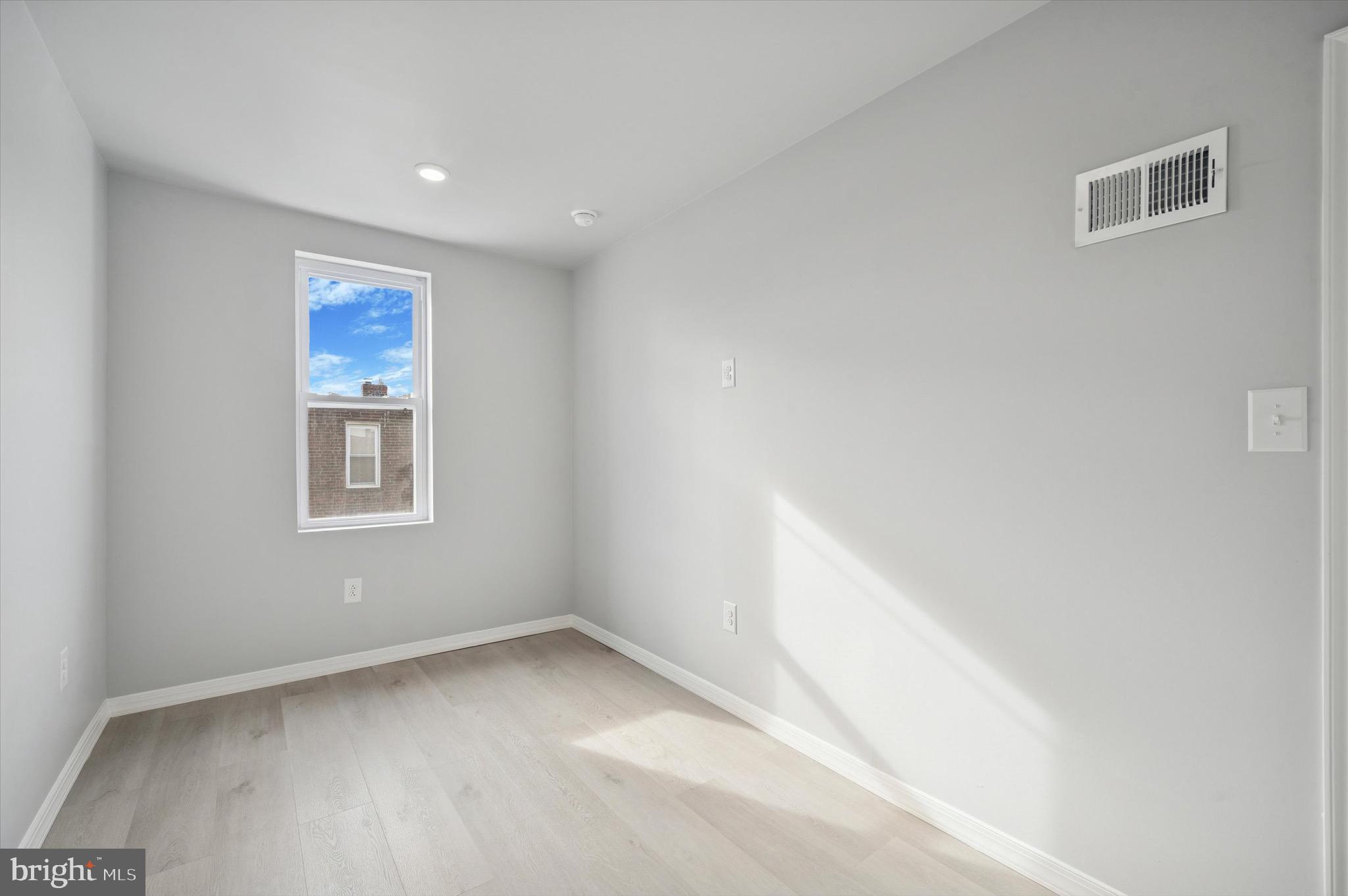 EASTWICK - Residential