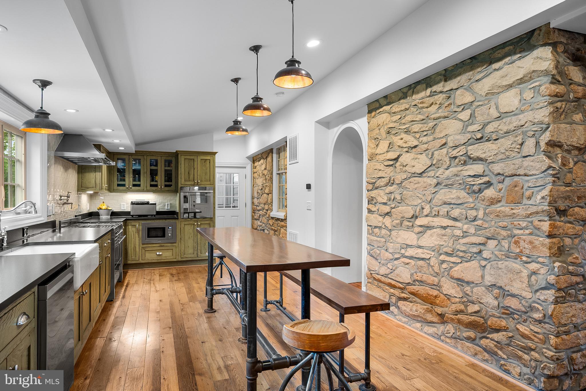BLOOMFIELD - Residential