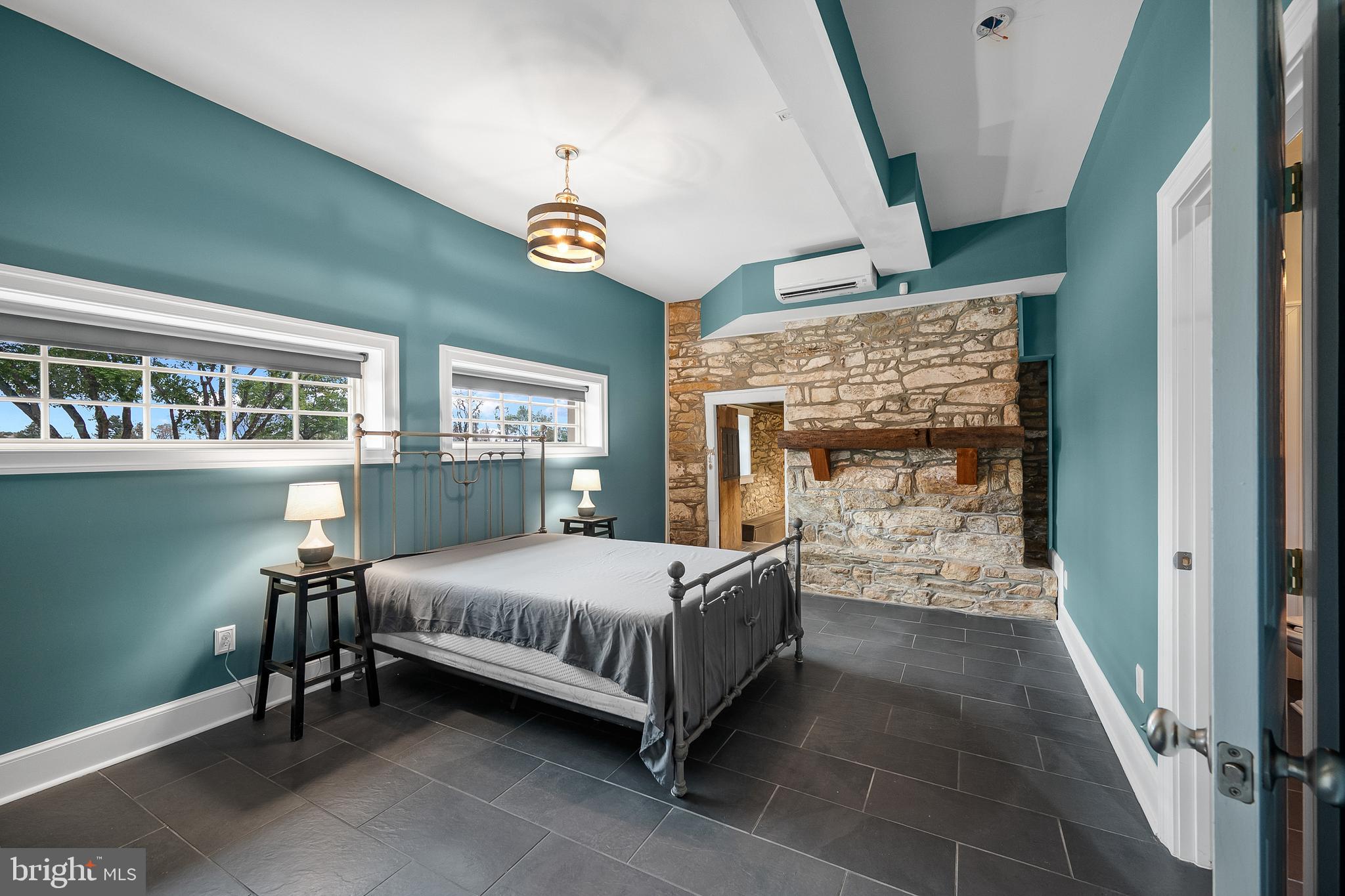 BLOOMFIELD - Residential