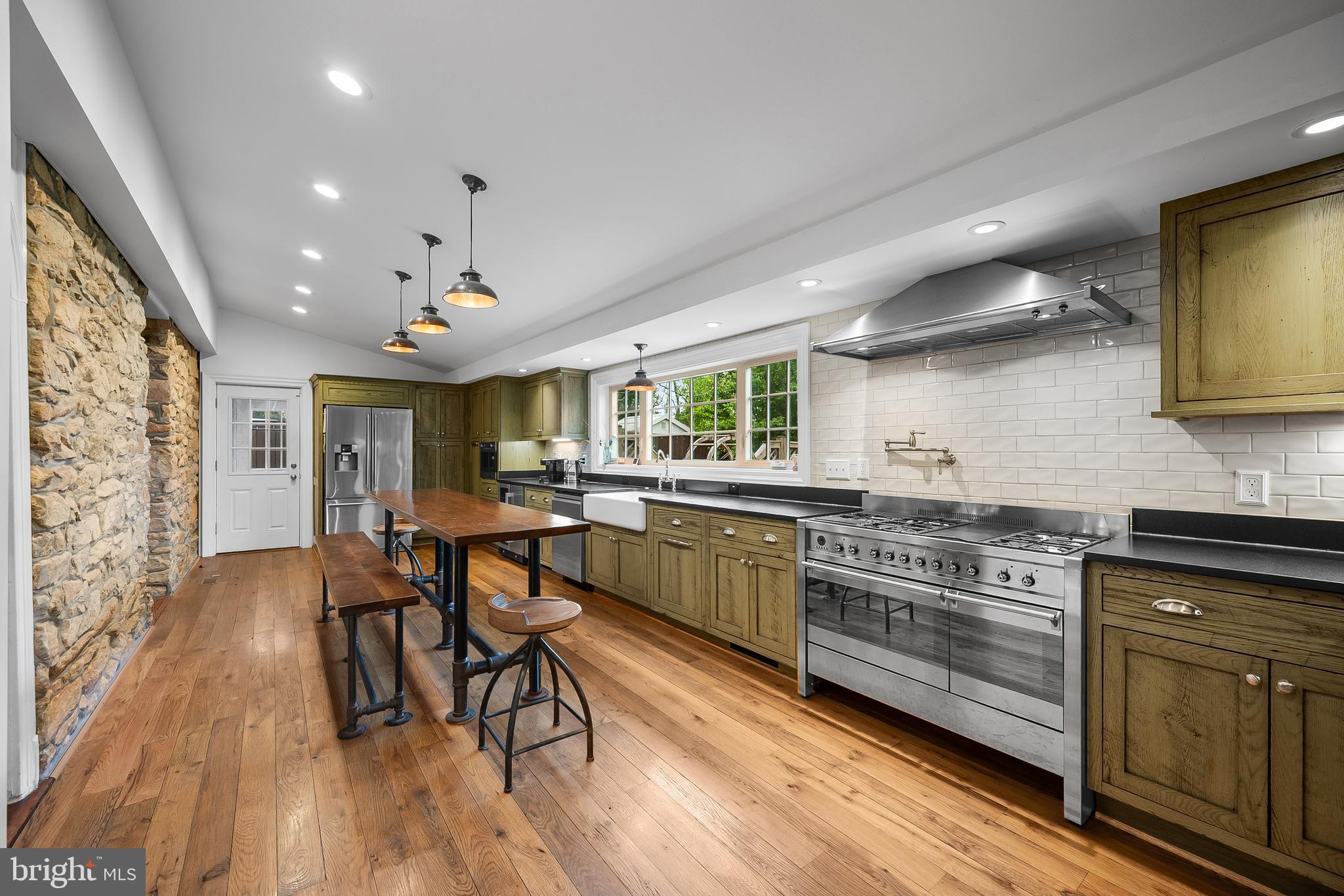 BLOOMFIELD - Residential