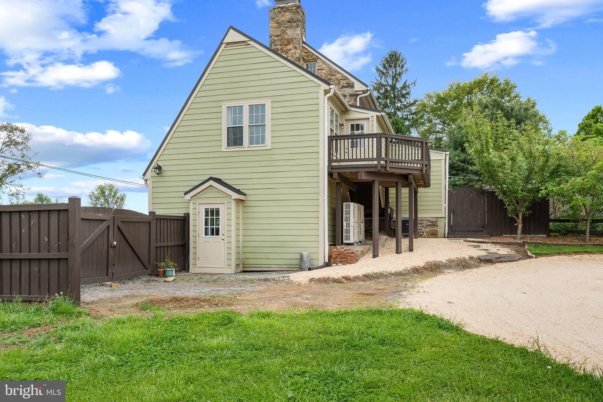 BLOOMFIELD - Residential