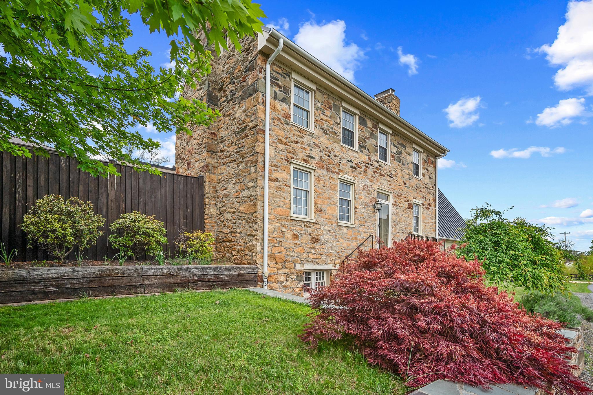 BLOOMFIELD - Residential