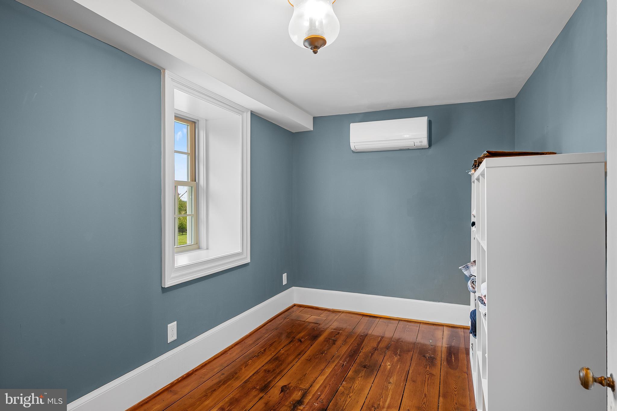 BLOOMFIELD - Residential