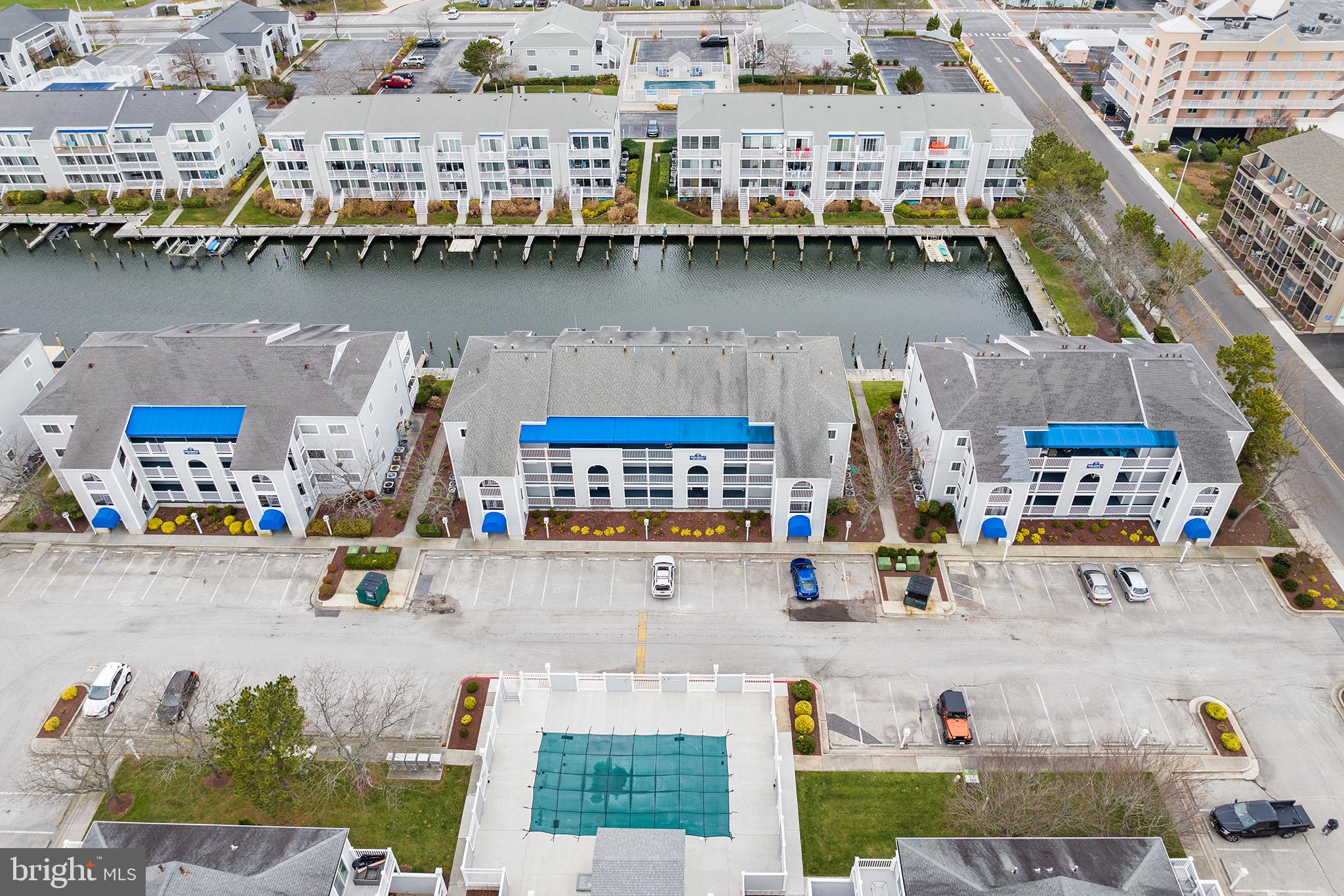 HIDDEN HARBOR - Residential