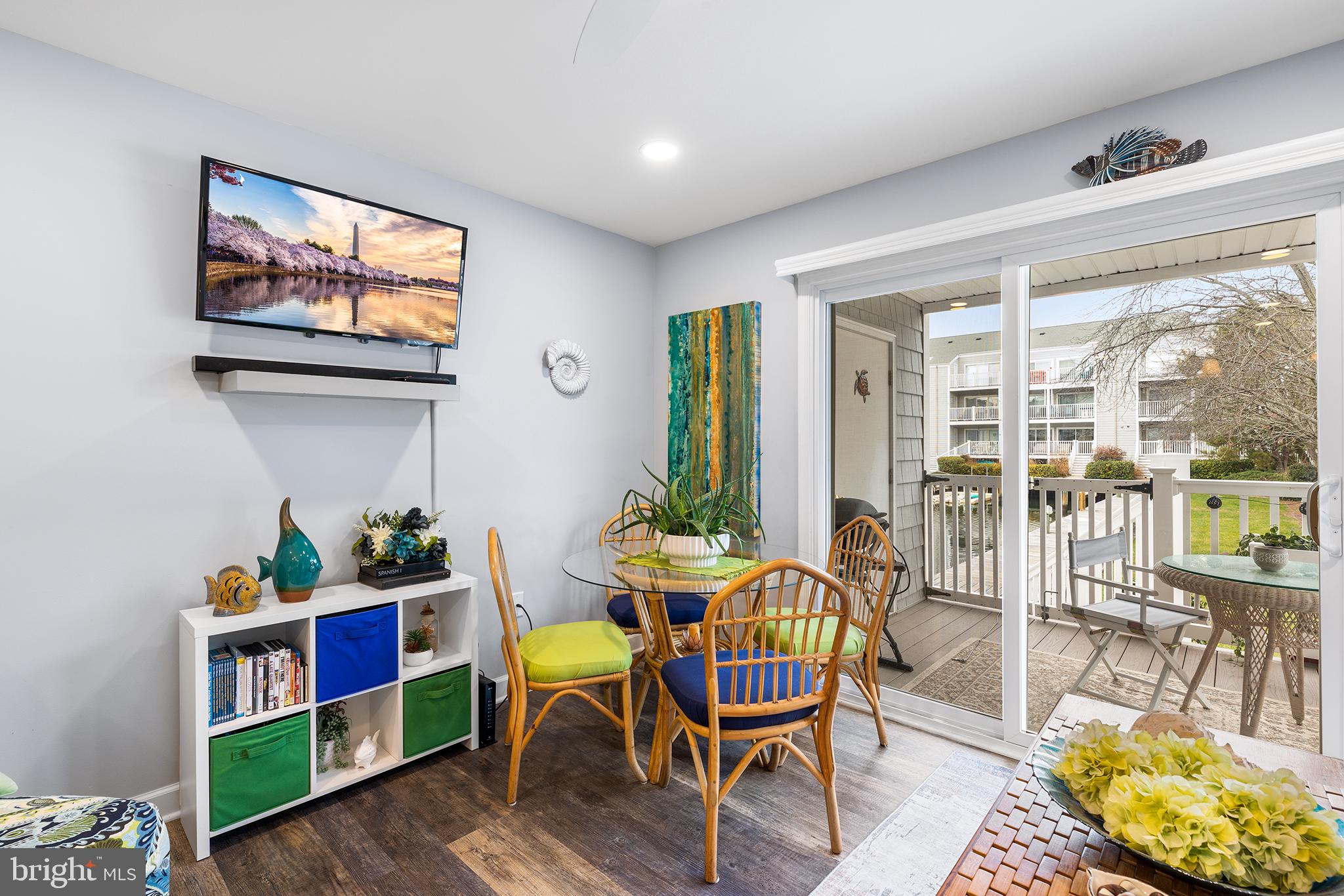 HIDDEN HARBOR - Residential