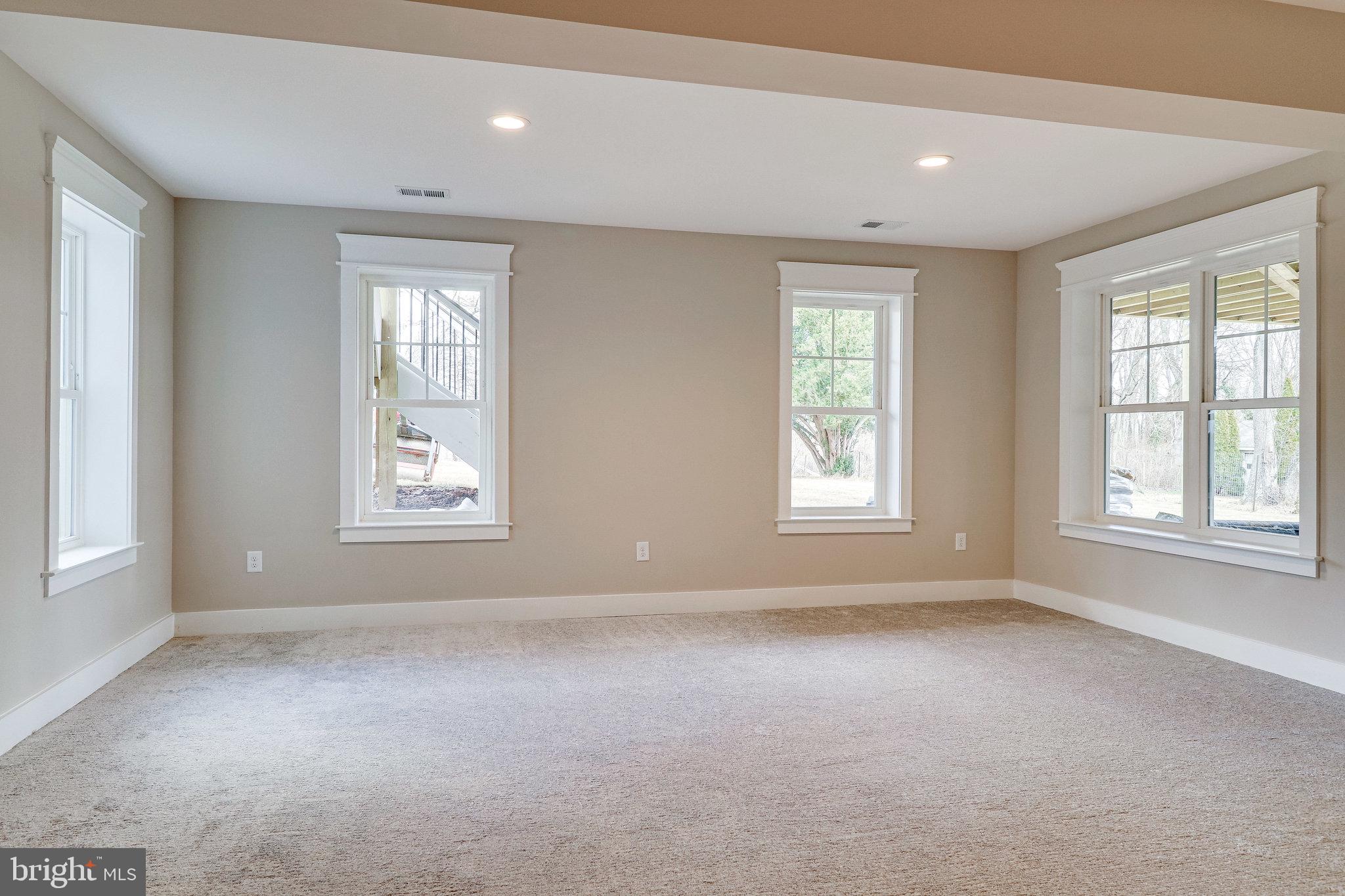 COBBDALE - Residential