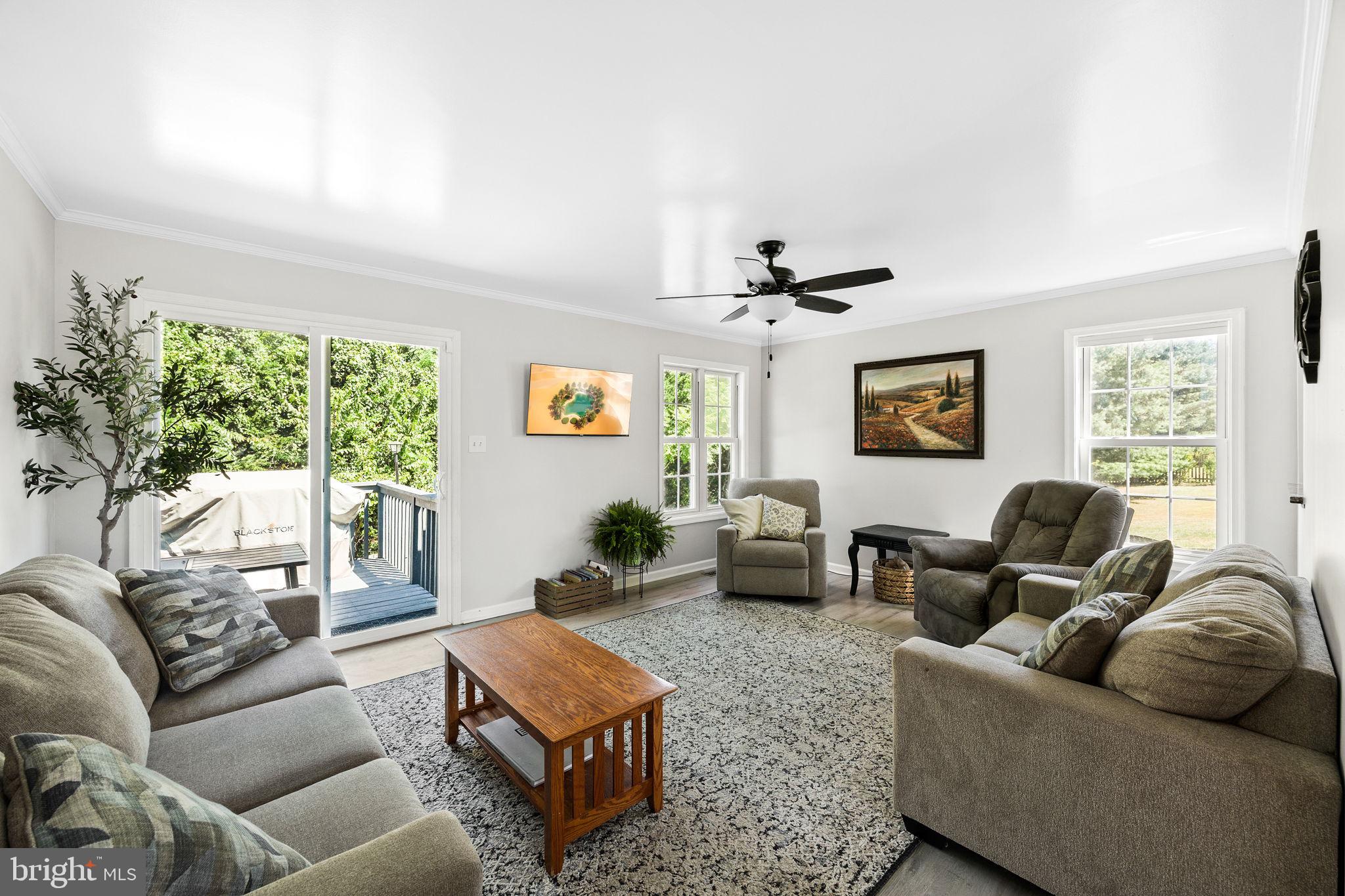 BRIAR RUN - Residential