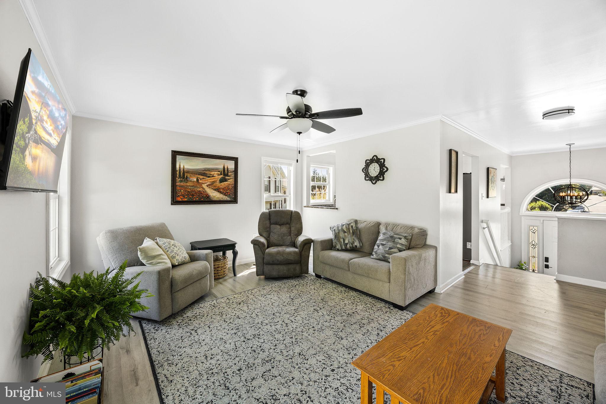 BRIAR RUN - Residential