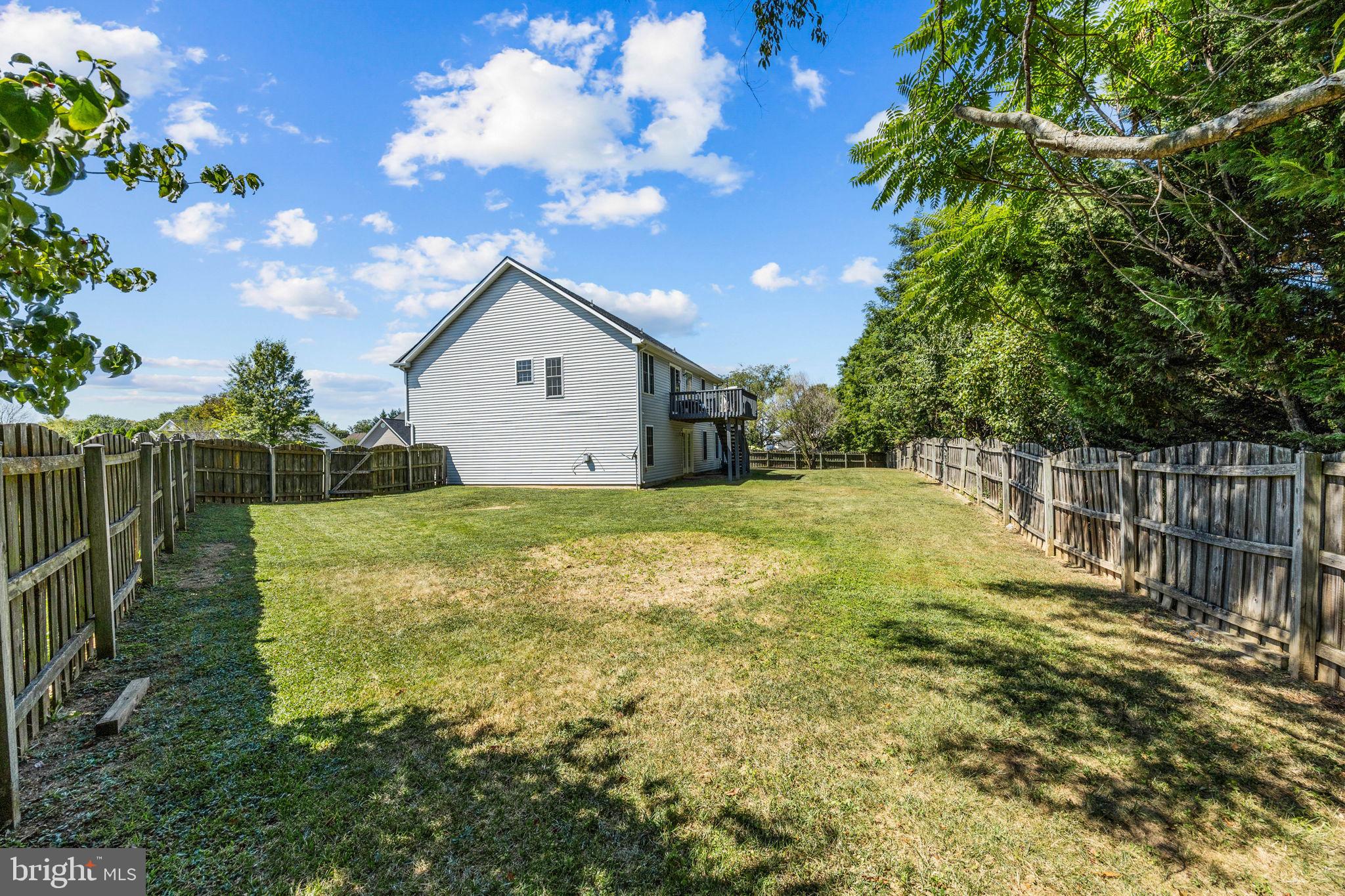 BRIAR RUN - Residential