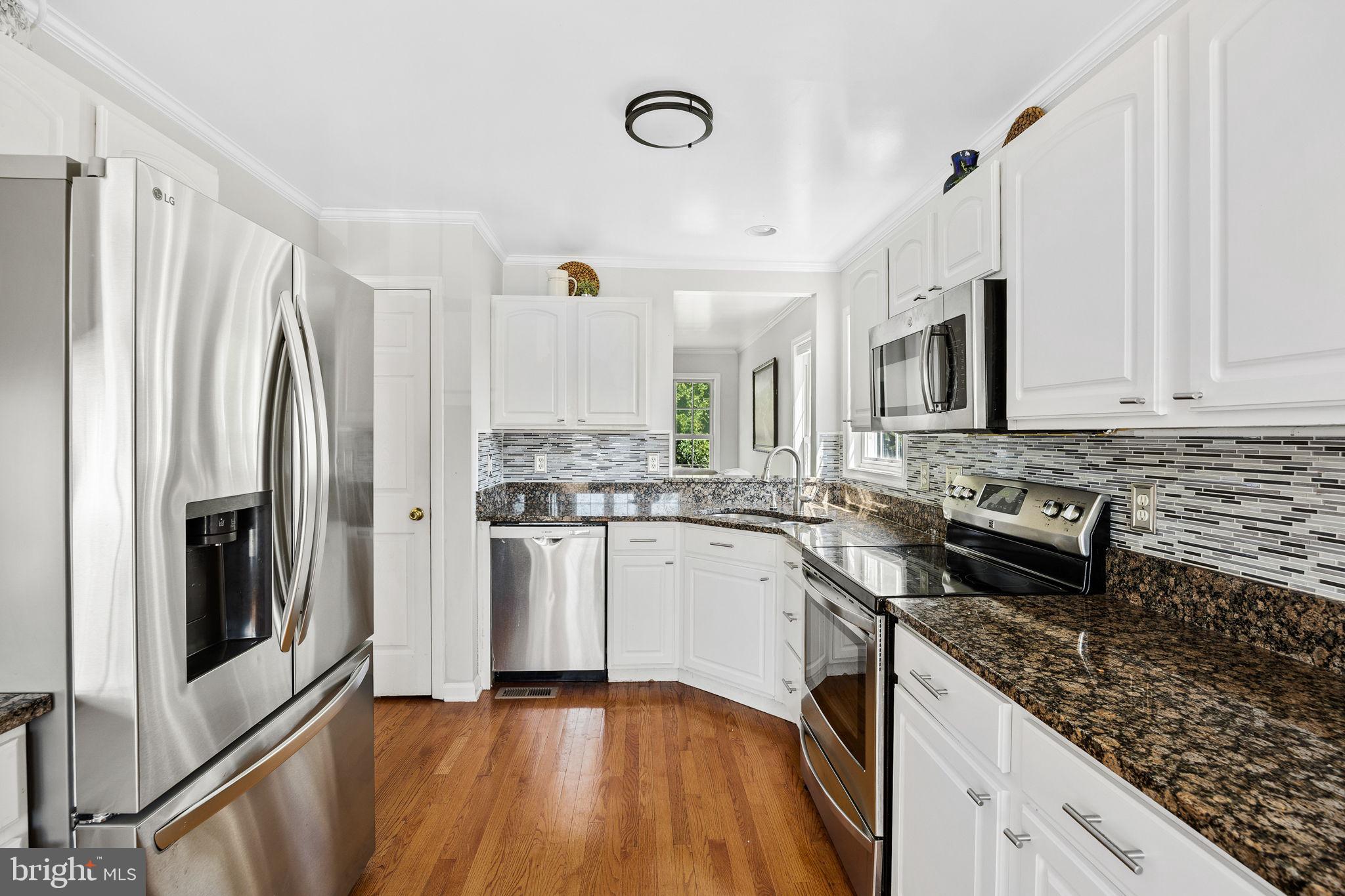 BRIAR RUN - Residential