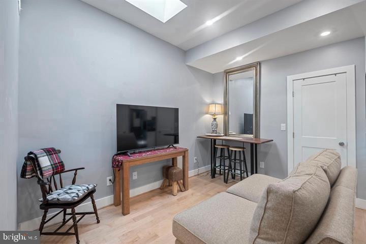 833 19TH STREET NE 3