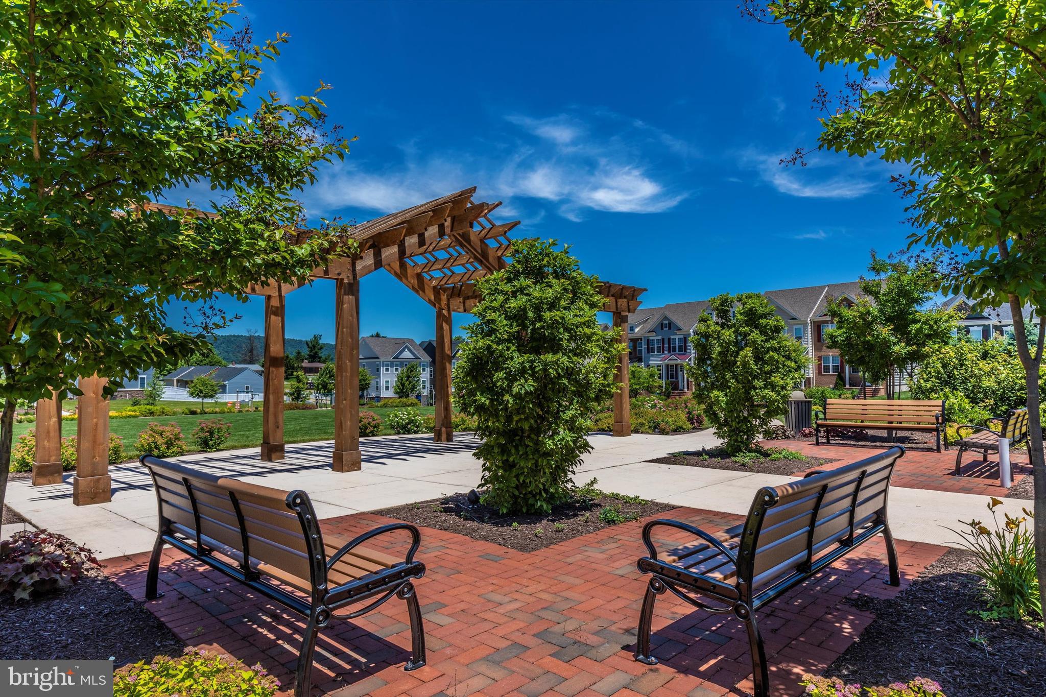 BRUNSWICK CROSSING - Residential