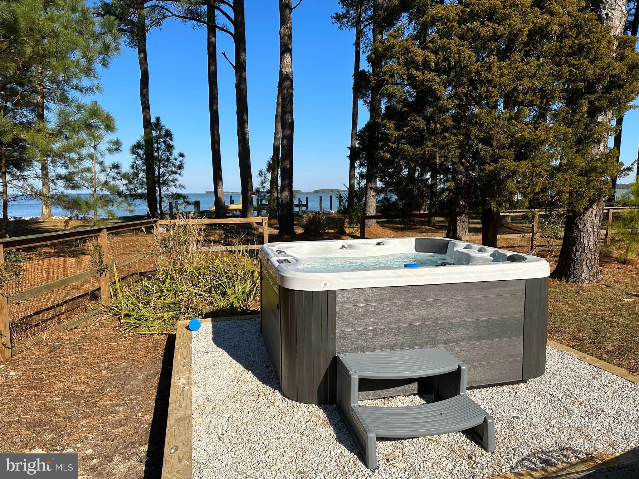 BRANNOCK COVE - Residential