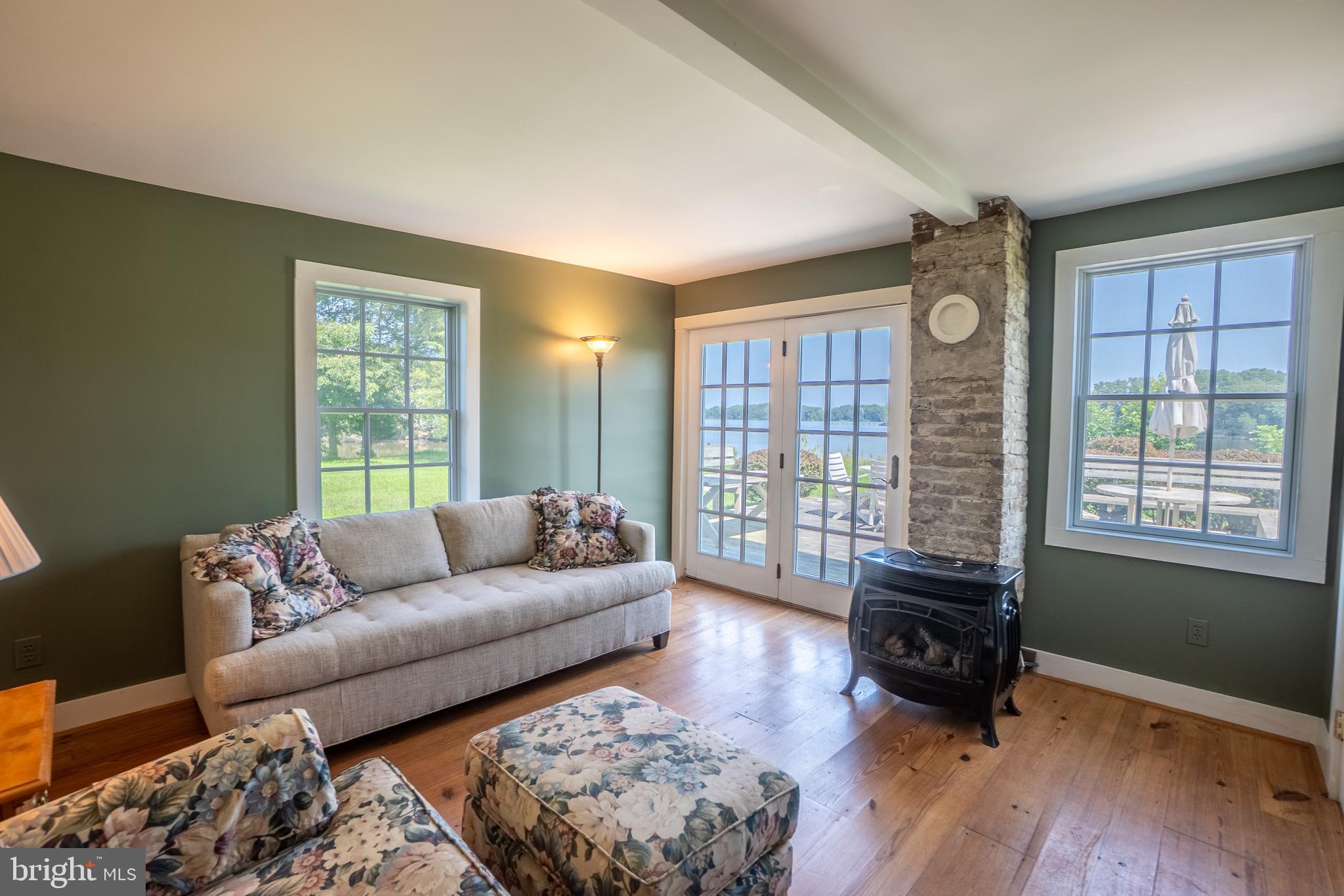 PRESQUILE - Residential Lease