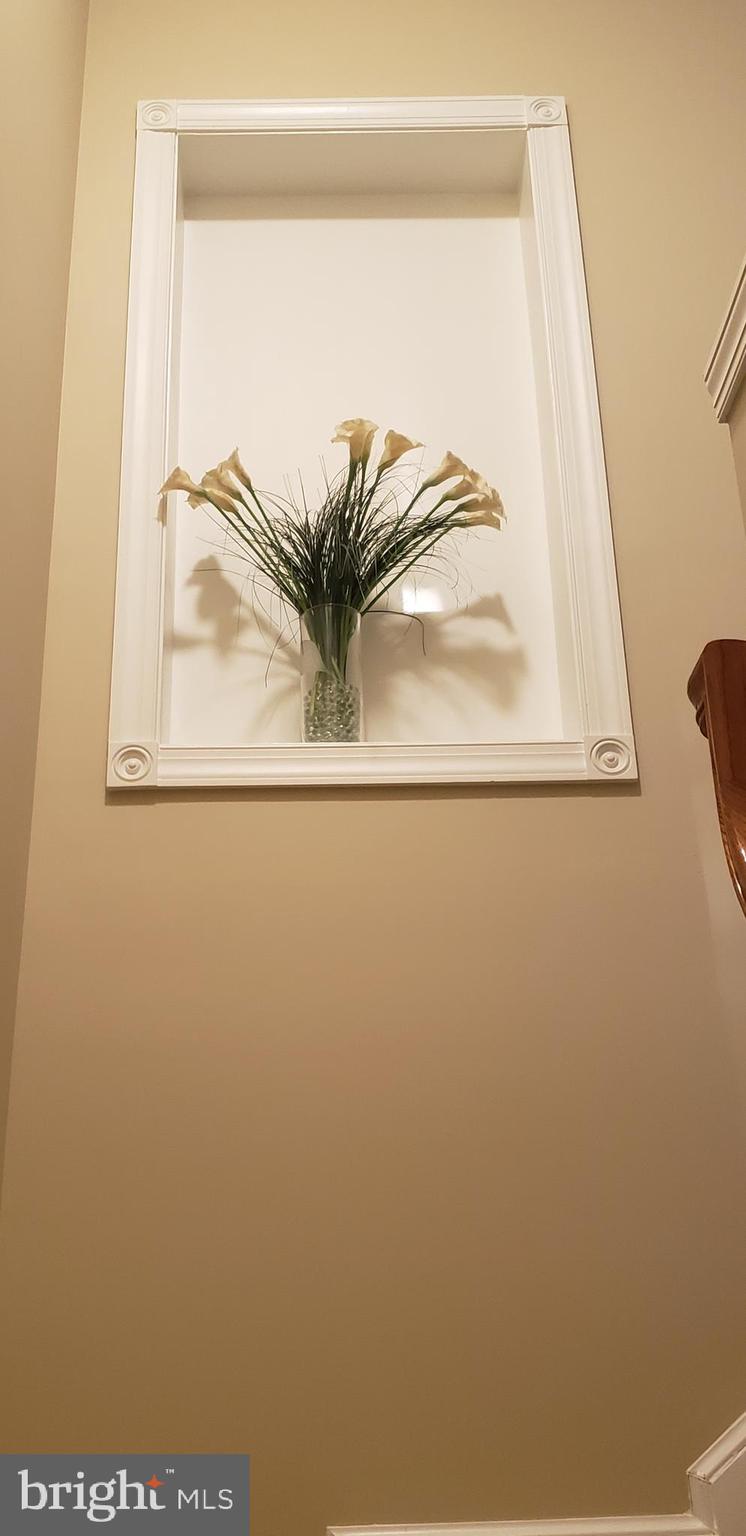 LAKELANDS - Residential