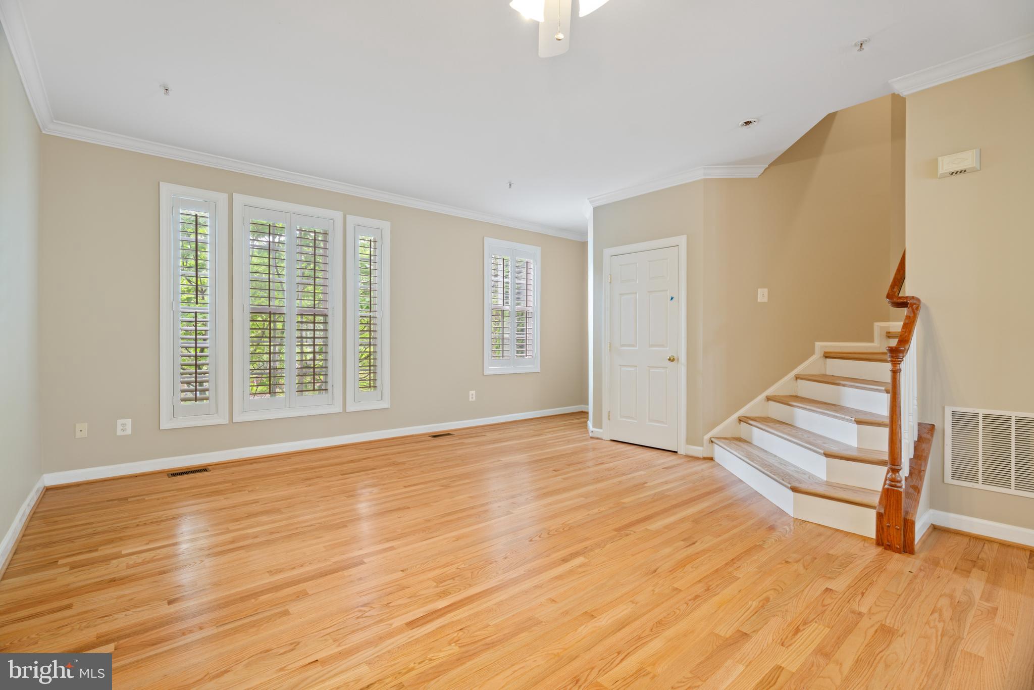 LAKELANDS - Residential