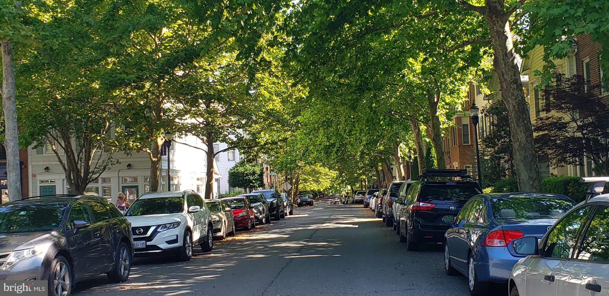 LAKELANDS - Residential