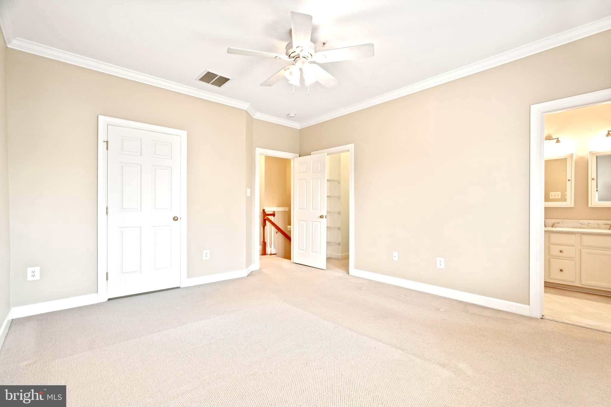 LAKELANDS - Residential