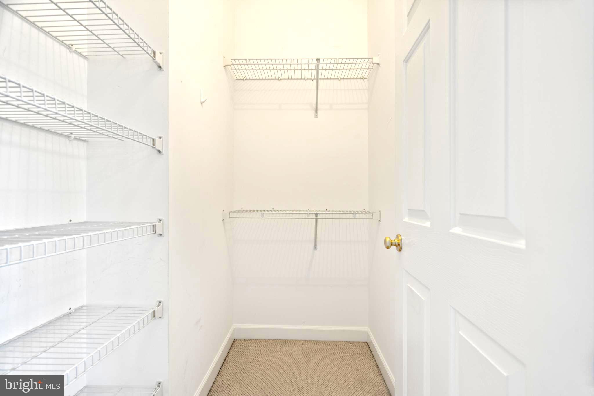 LAKELANDS - Residential