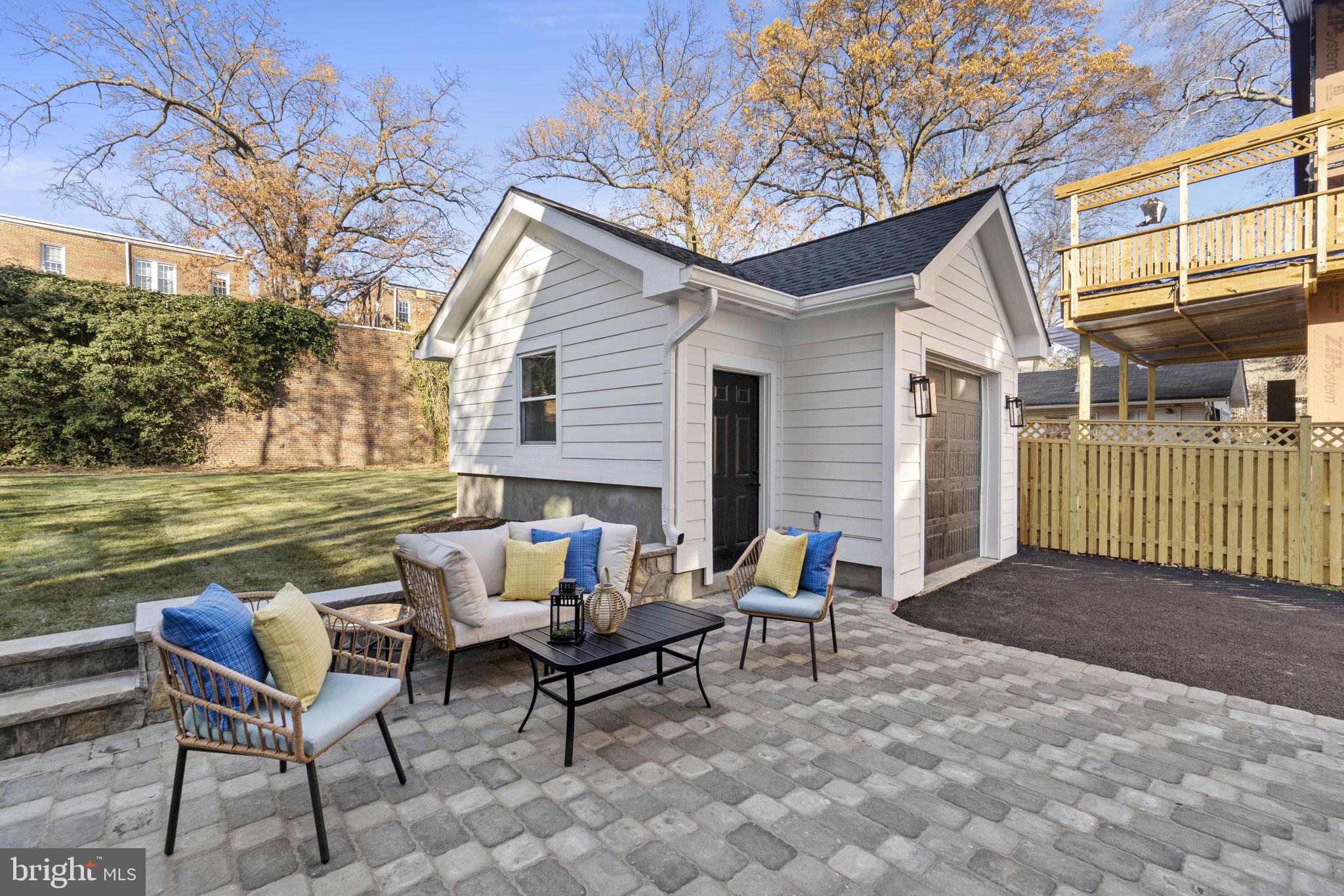 TAKOMA PARK - Residential