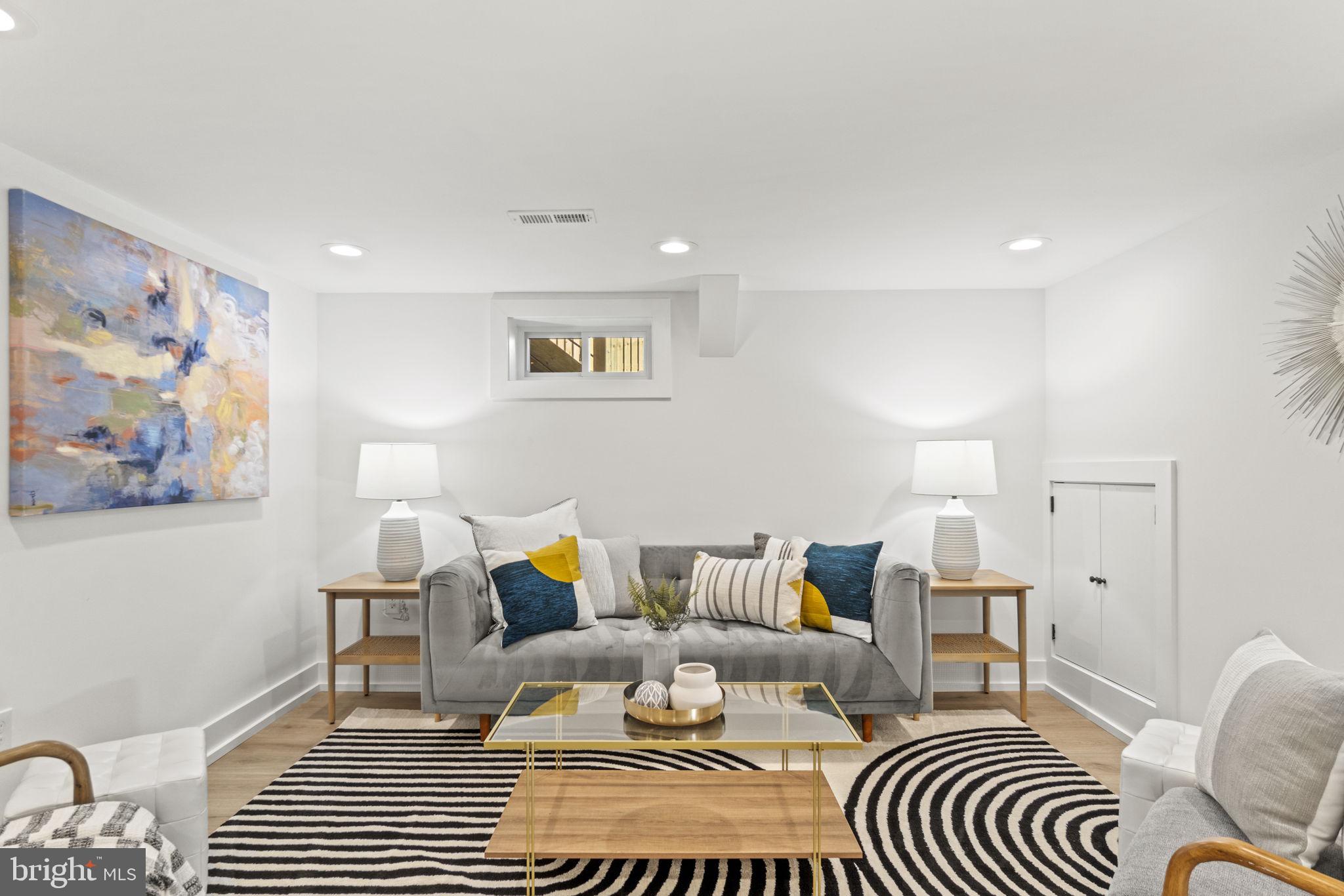 TAKOMA PARK - Residential