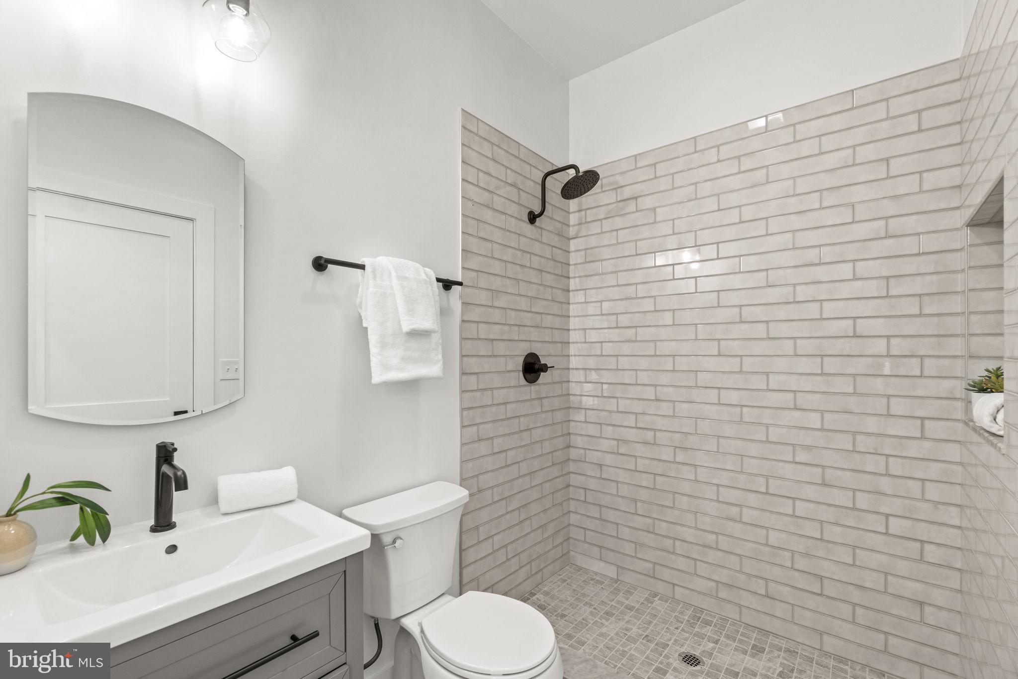 TAKOMA PARK - Residential